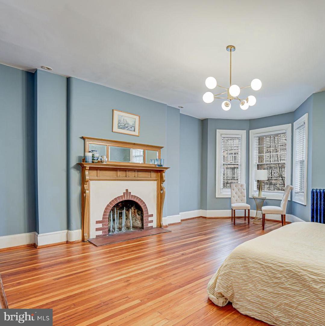 2023 Q ST NW, WASHINGTON, District Of Columbia 20009, 6 Bedrooms Bedrooms, ,3 BathroomsBathrooms,Residential,For sale,2023 Q ST NW,DCDC2170460 MLS # DCDC2170460