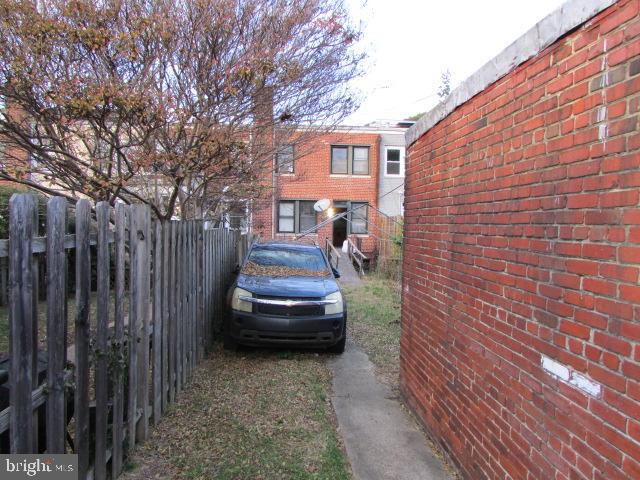 314 FARRAGUT ST NW, WASHINGTON, District Of Columbia 20011, 3 Bedrooms Bedrooms, ,3 BathroomsBathrooms,Residential,For sale,314 FARRAGUT ST NW,DCDC2169742 MLS # DCDC2169742