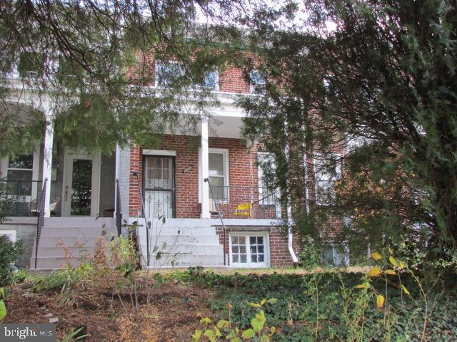 314 FARRAGUT ST NW, WASHINGTON, District Of Columbia 20011, 3 Bedrooms Bedrooms, ,3 BathroomsBathrooms,Residential,For sale,314 FARRAGUT ST NW,DCDC2169742 MLS # DCDC2169742