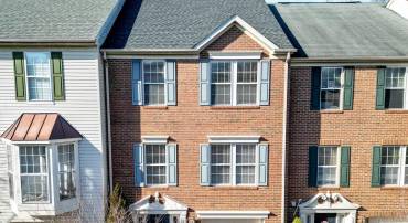 20419 DONCASTER TER, STERLING, Virginia 20165, 4 Bedrooms Bedrooms, ,2 BathroomsBathrooms,Residential,For sale,20419 DONCASTER TER,VALO2084888 MLS # VALO2084888