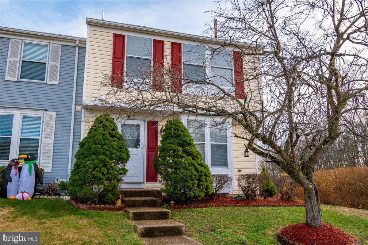 1823 TILLETSON PL, WOODBRIDGE, Virginia 22191, 3 Bedrooms Bedrooms, ,3 BathroomsBathrooms,Residential,For sale,1823 TILLETSON PL,VAPW2084880 MLS # VAPW2084880