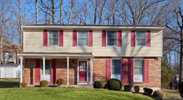 9306 WILLOW POND LN, BURKE, Virginia 22015, 4 Bedrooms Bedrooms, 8 Rooms Rooms,3 BathroomsBathrooms,Residential,For sale,9306 WILLOW POND LN,VAFX2213670 MLS # VAFX2213670