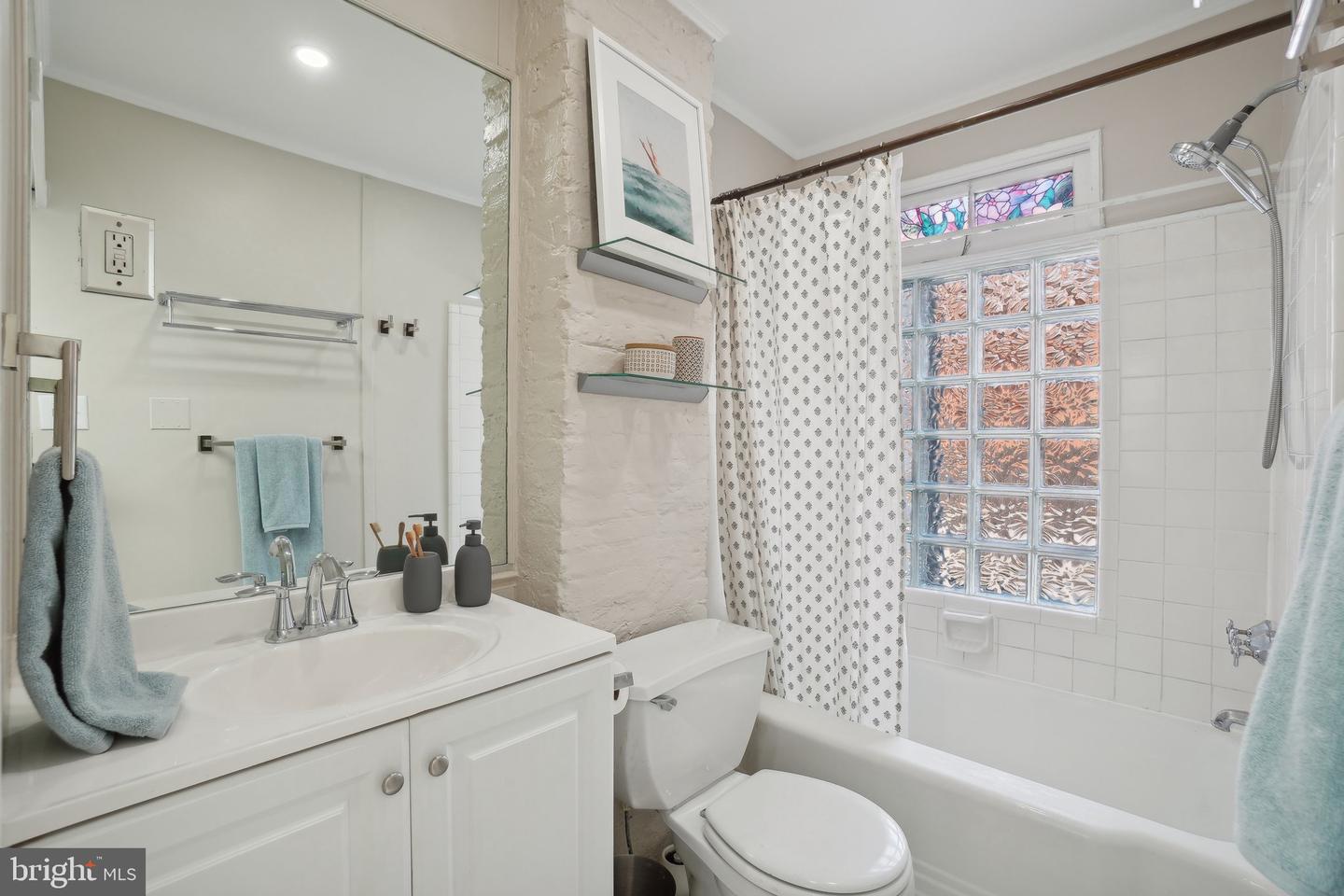 3207 CHERRY HILL LN NW, WASHINGTON, District Of Columbia 20007, 1 Bedroom Bedrooms, ,1 BathroomBathrooms,Residential,For sale,3207 CHERRY HILL LN NW,DCDC2172652 MLS # DCDC2172652