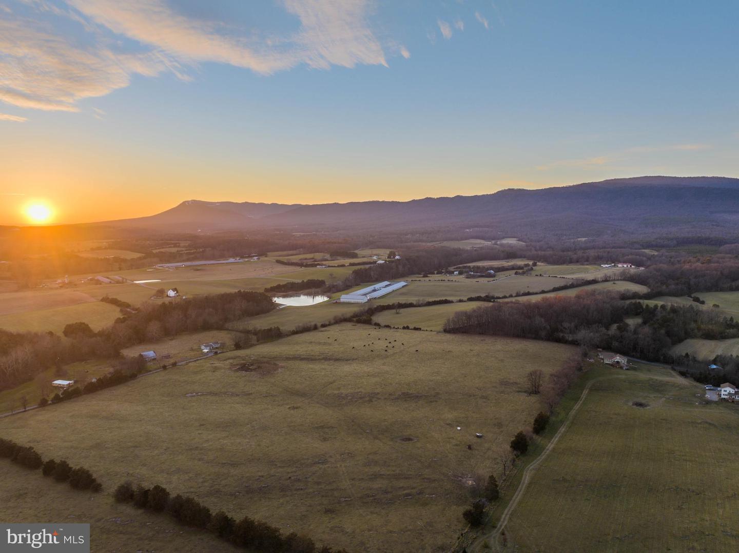 EAST POINT RD, ELKTON, Virginia 22827, ,Farm,For sale,EAST POINT RD,VARO2001948 MLS # VARO2001948