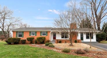 7193 ACADEMY RD, WARRENTON, Virginia 20187, 4 Bedrooms Bedrooms, ,2 BathroomsBathrooms,Residential,For sale,7193 ACADEMY RD,VAFQ2014930 MLS # VAFQ2014930