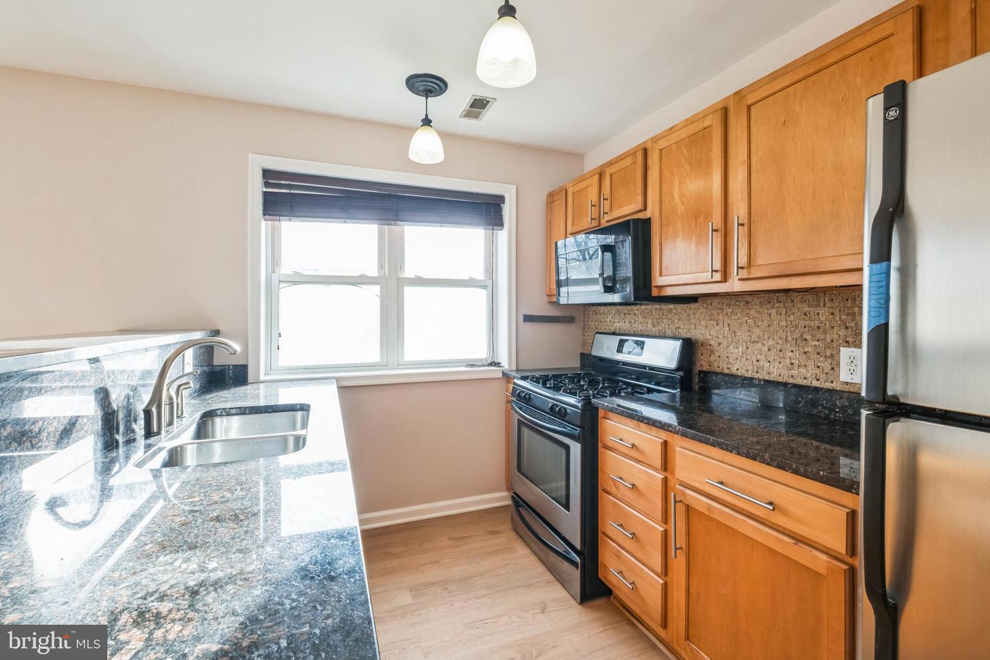 5037 CALL PL SE #202, WASHINGTON, District Of Columbia 20019, 2 Bedrooms Bedrooms, ,1 BathroomBathrooms,Residential,For sale,5037 CALL PL SE #202,DCDC2172776 MLS # DCDC2172776