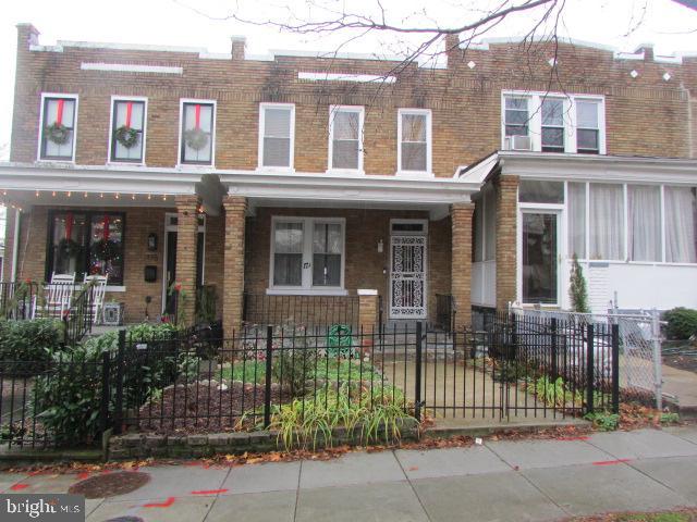 173 TODD PL NE, WASHINGTON, District Of Columbia 20002, 4 Bedrooms Bedrooms, ,2 BathroomsBathrooms,Residential,For sale,173 TODD PL NE,DCDC2172768 MLS # DCDC2172768