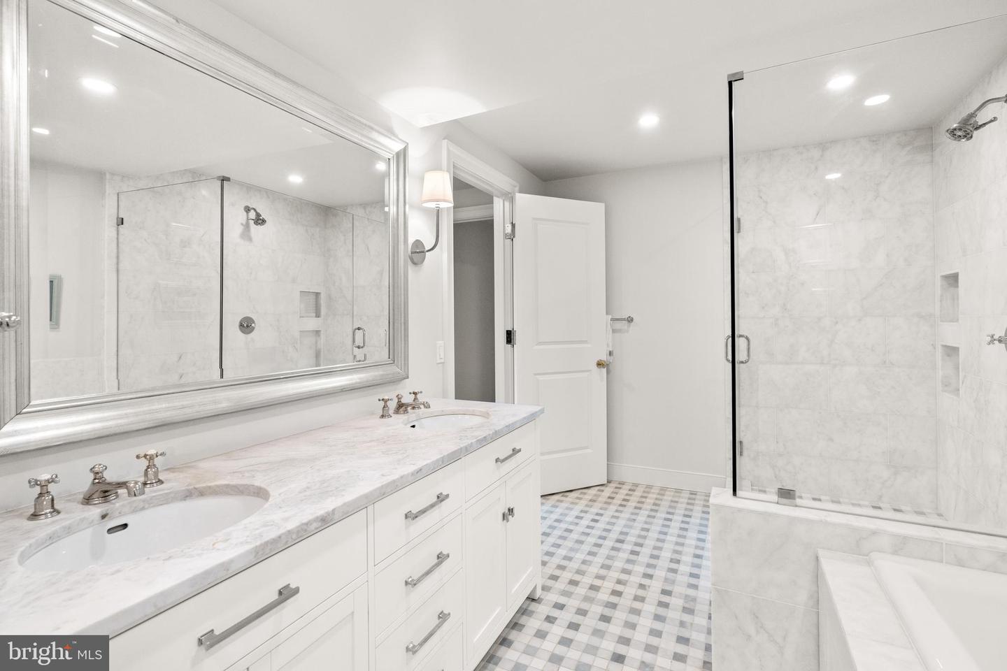2700 VIRGINIA AVE NW #801, WASHINGTON, District Of Columbia 20037, 2 Bedrooms Bedrooms, ,2 BathroomsBathrooms,Residential,For sale,2700 VIRGINIA AVE NW #801,DCDC2172808 MLS # DCDC2172808