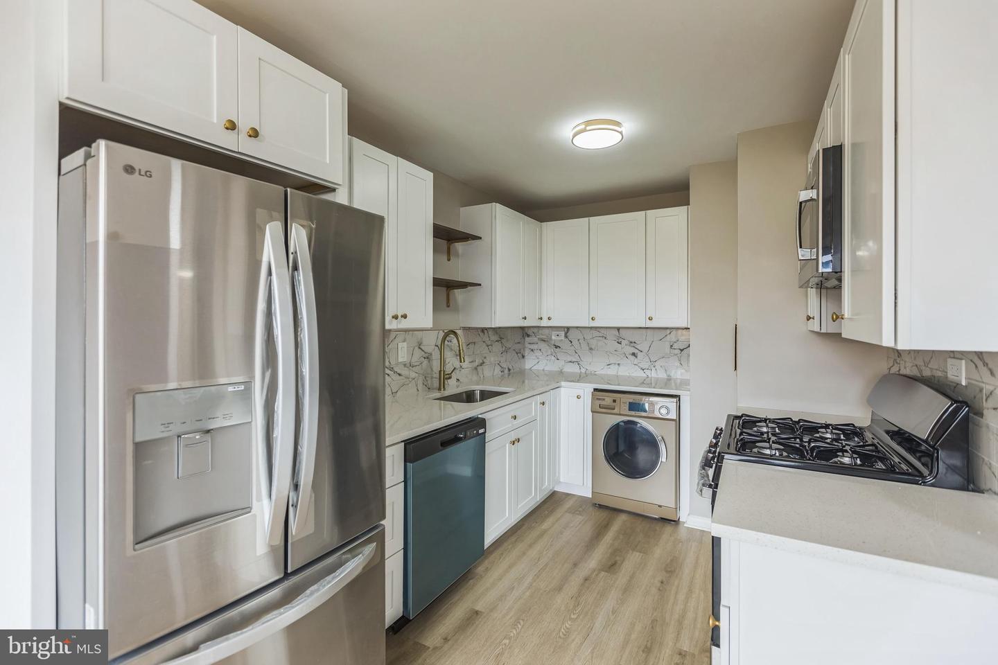 401 N ARMISTEAD ST #407, ALEXANDRIA, Virginia 22312, 1 Bedroom Bedrooms, ,1 BathroomBathrooms,Residential,For sale,401 N ARMISTEAD ST #407,VAAX2039258 MLS # VAAX2039258