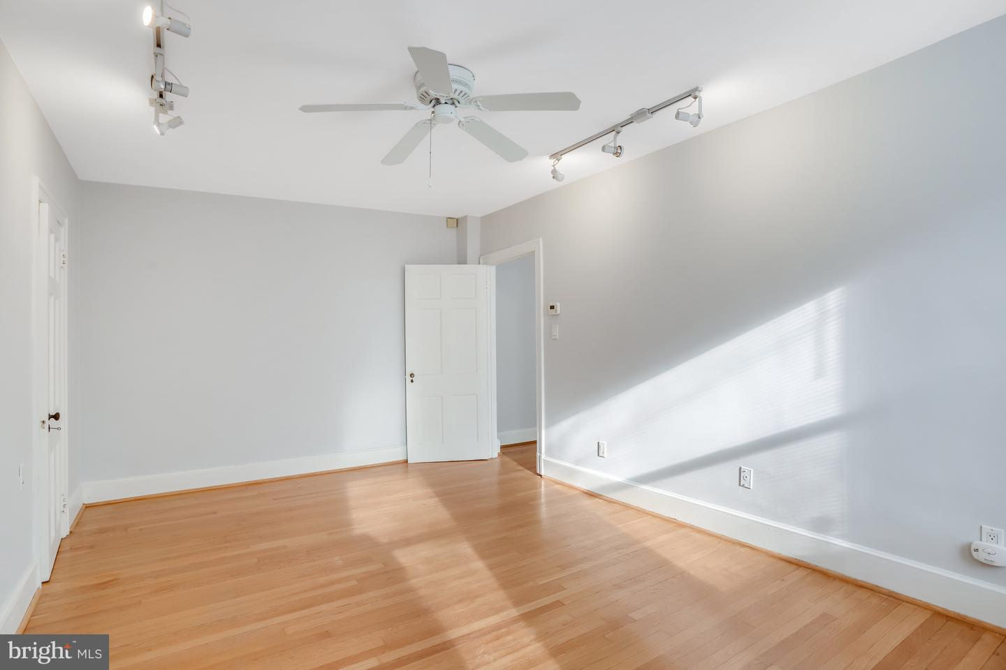 2801 ADAMS MILL RD NW #105, WASHINGTON, District Of Columbia 20009, 1 Bedroom Bedrooms, ,1 BathroomBathrooms,Residential,For sale,2801 ADAMS MILL RD NW #105,DCDC2171150 MLS # DCDC2171150