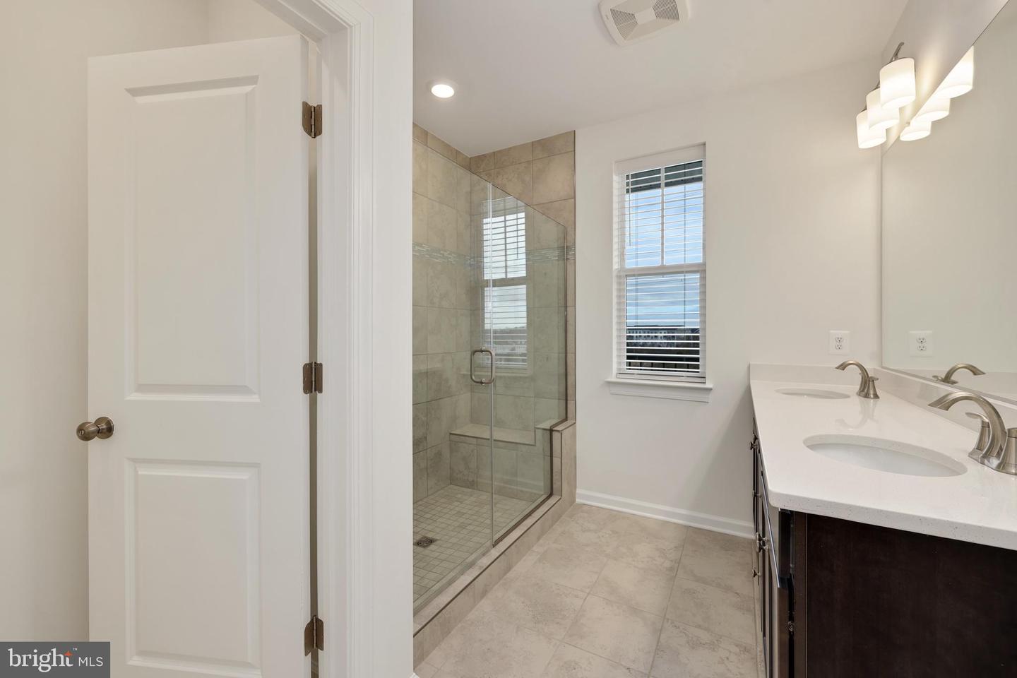 14983 RIVER WALK WAY, WOODBRIDGE, Virginia 22191, 3 Bedrooms Bedrooms, ,2 BathroomsBathrooms,Residential,For sale,14983 RIVER WALK WAY,VAPW2084802 MLS # VAPW2084802