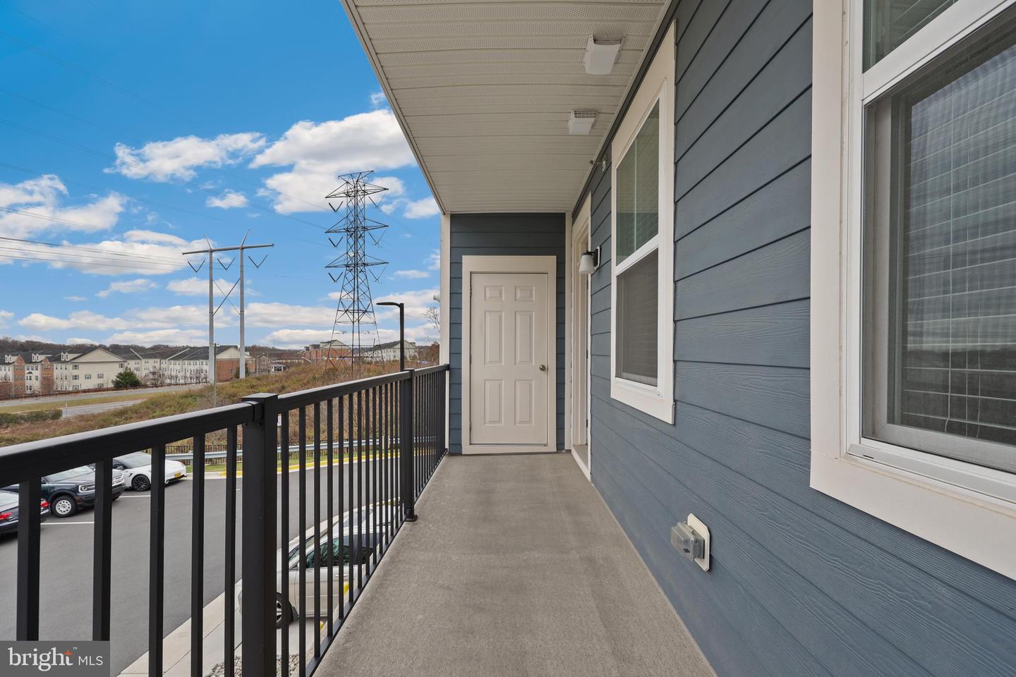 14983 RIVER WALK WAY, WOODBRIDGE, Virginia 22191, 3 Bedrooms Bedrooms, ,2 BathroomsBathrooms,Residential,For sale,14983 RIVER WALK WAY,VAPW2084802 MLS # VAPW2084802