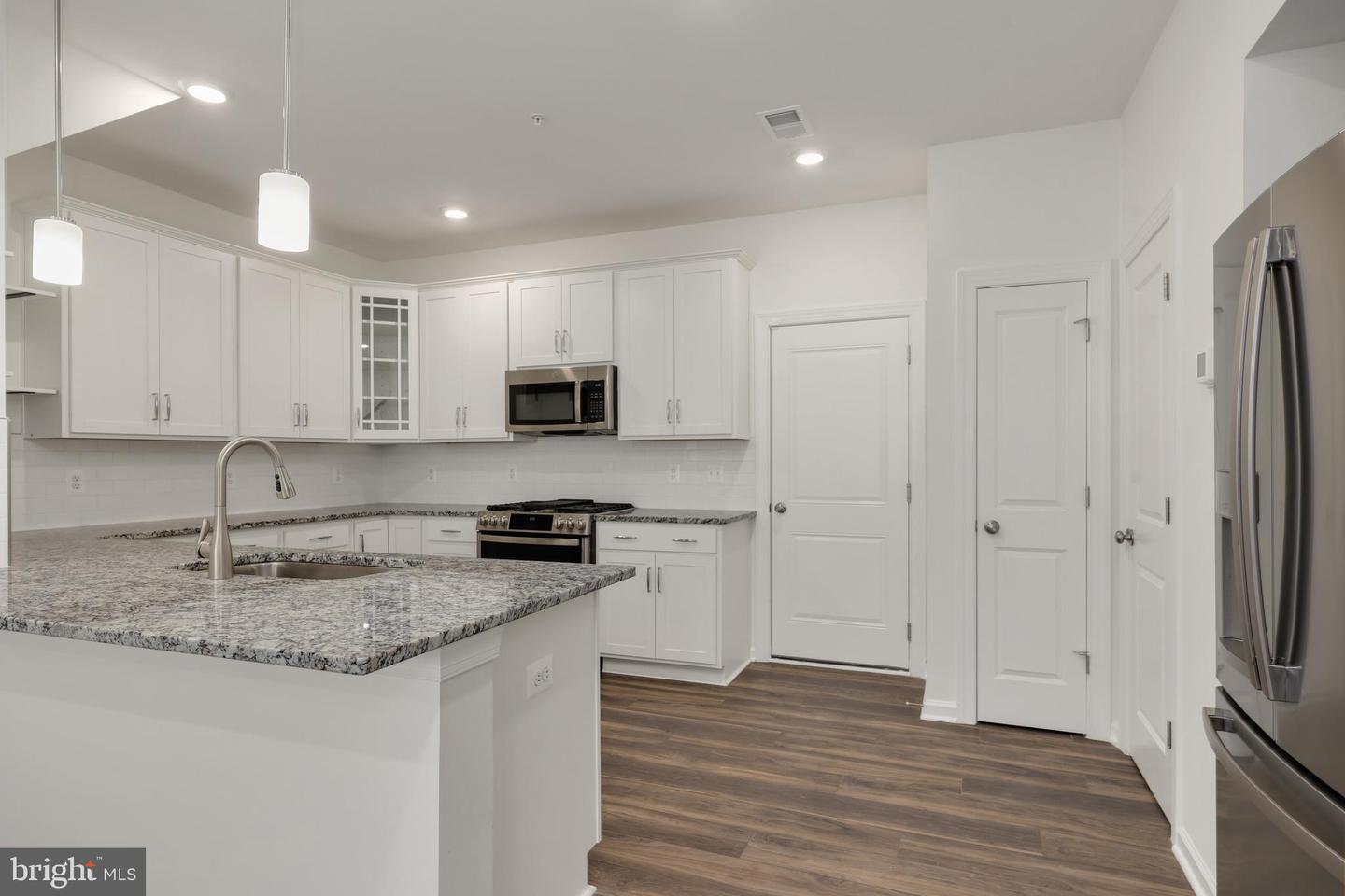 14983 RIVER WALK WAY, WOODBRIDGE, Virginia 22191, 3 Bedrooms Bedrooms, ,2 BathroomsBathrooms,Residential,For sale,14983 RIVER WALK WAY,VAPW2084802 MLS # VAPW2084802