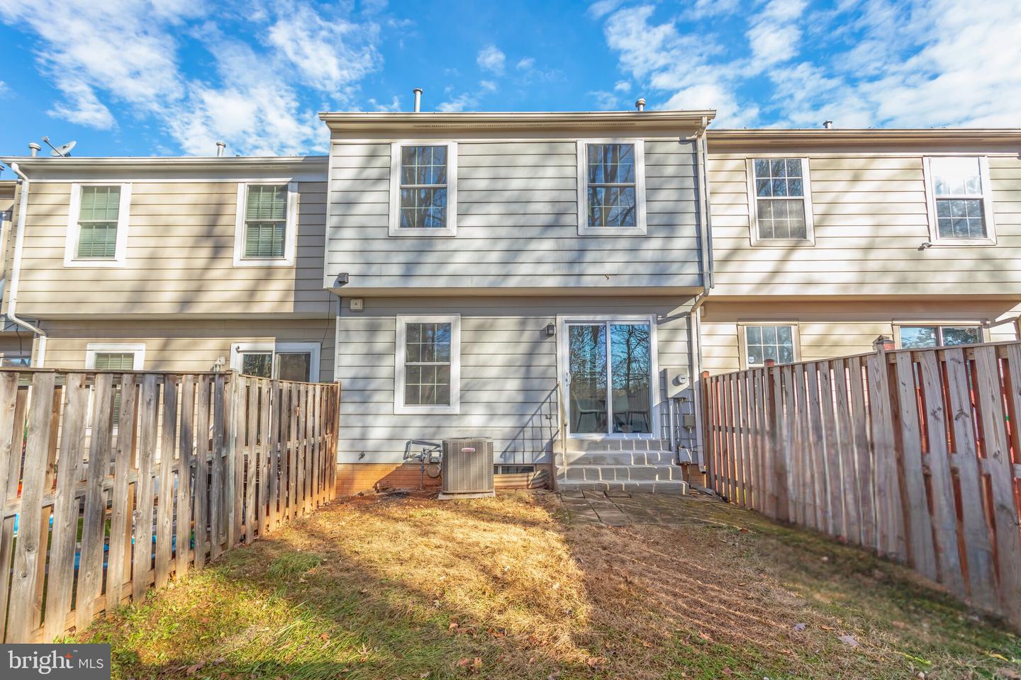 4989 LAMBSGATE LN, WOODBRIDGE, Virginia 22193, 3 Bedrooms Bedrooms, ,3 BathroomsBathrooms,Residential,For sale,4989 LAMBSGATE LN,VAPW2085064 MLS # VAPW2085064