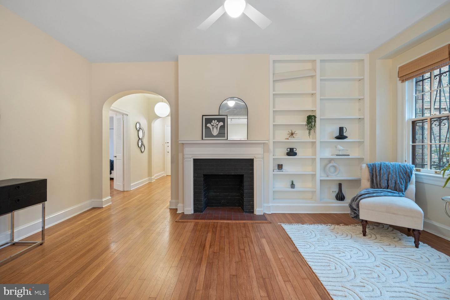 3041 SEDGWICK ST NW #102D, WASHINGTON, District Of Columbia 20008, 2 Bedrooms Bedrooms, ,1 BathroomBathrooms,Residential,For sale,3041 SEDGWICK ST NW #102D,DCDC2172944 MLS # DCDC2172944