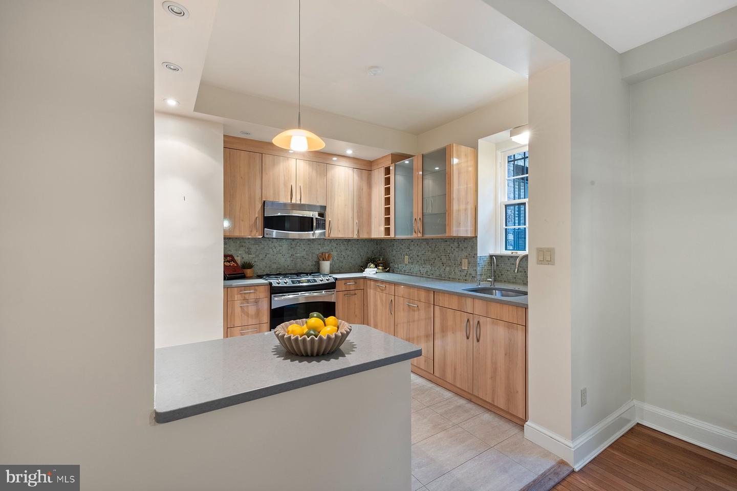 3041 SEDGWICK ST NW #102D, WASHINGTON, District Of Columbia 20008, 2 Bedrooms Bedrooms, ,1 BathroomBathrooms,Residential,For sale,3041 SEDGWICK ST NW #102D,DCDC2172944 MLS # DCDC2172944