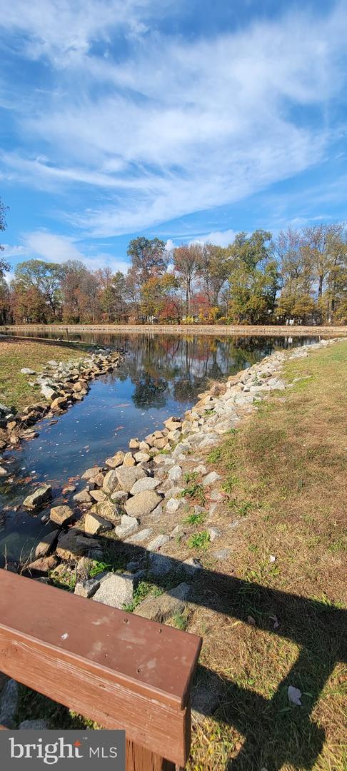 8357-A CLAREMONT WOODS DR #8357A, ALEXANDRIA, Virginia 22309, 2 Bedrooms Bedrooms, ,2 BathroomsBathrooms,Residential,For sale,8357-A CLAREMONT WOODS DR #8357A,VAFX2215886 MLS # VAFX2215886