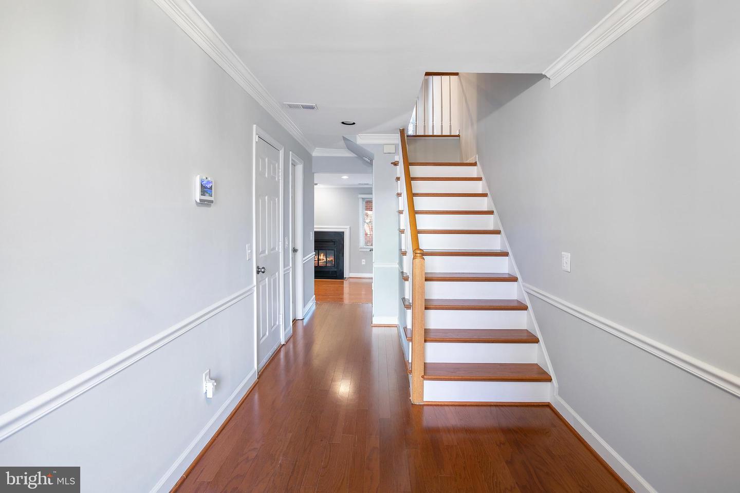 5115 SKYLINE VILLAGE CT, ALEXANDRIA, Virginia 22302, 3 Bedrooms Bedrooms, ,2 BathroomsBathrooms,Residential,For sale,5115 SKYLINE VILLAGE CT,VAFX2215900 MLS # VAFX2215900