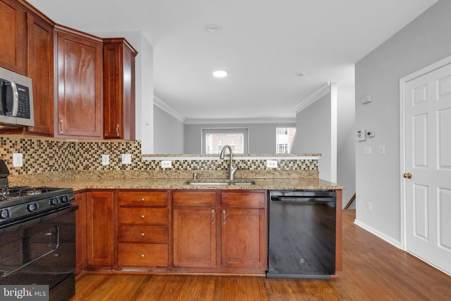 42899 PAMPLIN TER, CHANTILLY, Virginia 20152, 3 Bedrooms Bedrooms, ,3 BathroomsBathrooms,Residential,For sale,42899 PAMPLIN TER,VALO2085834 MLS # VALO2085834