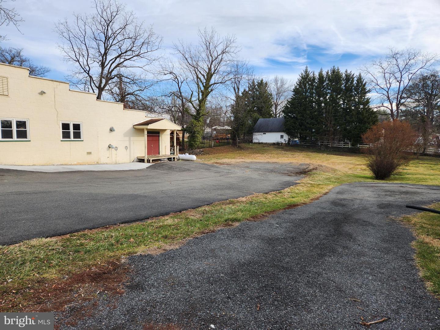 140 S 20TH ST, PURCELLVILLE, Virginia 20132, ,Land,For sale,140 S 20TH ST,VALO2017240 MLS # VALO2017240