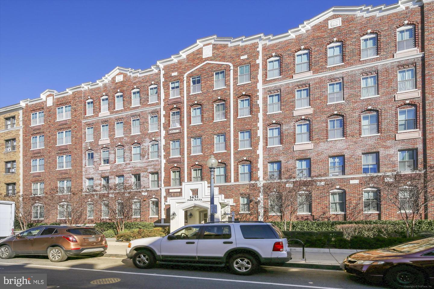 1451 PARK RD NW #207, WASHINGTON, District Of Columbia 20010, 1 Bedroom Bedrooms, ,1 BathroomBathrooms,Residential,For sale,1451 PARK RD NW #207,DCDC2134928 MLS # DCDC2134928