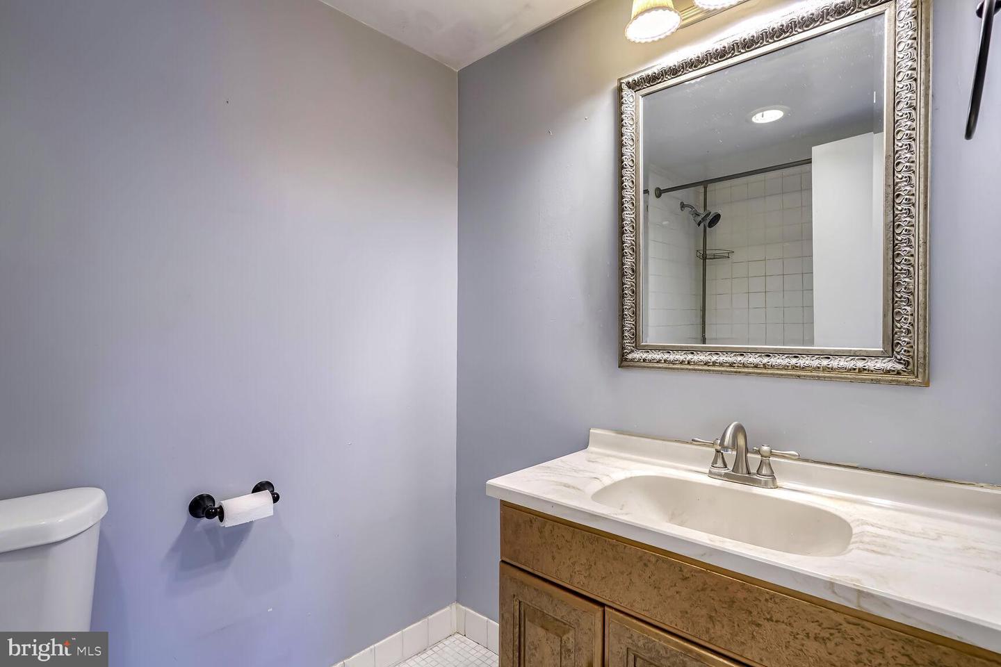 2059 HUNTINGTON AVE #704, ALEXANDRIA, Virginia 22303, 1 Bedroom Bedrooms, ,1 BathroomBathrooms,Residential,For sale,2059 HUNTINGTON AVE #704,VAFX2201132 MLS # VAFX2201132