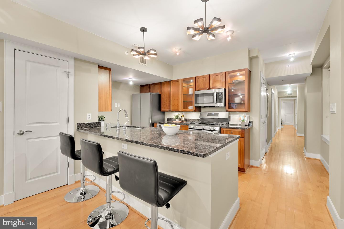 1425 RHODE ISLAND AVE NW #UNIT 22, WASHINGTON, District Of Columbia 20005, 2 Bedrooms Bedrooms, ,2 BathroomsBathrooms,Residential,For sale,1425 RHODE ISLAND AVE NW #UNIT 22,DCDC2168202 MLS # DCDC2168202