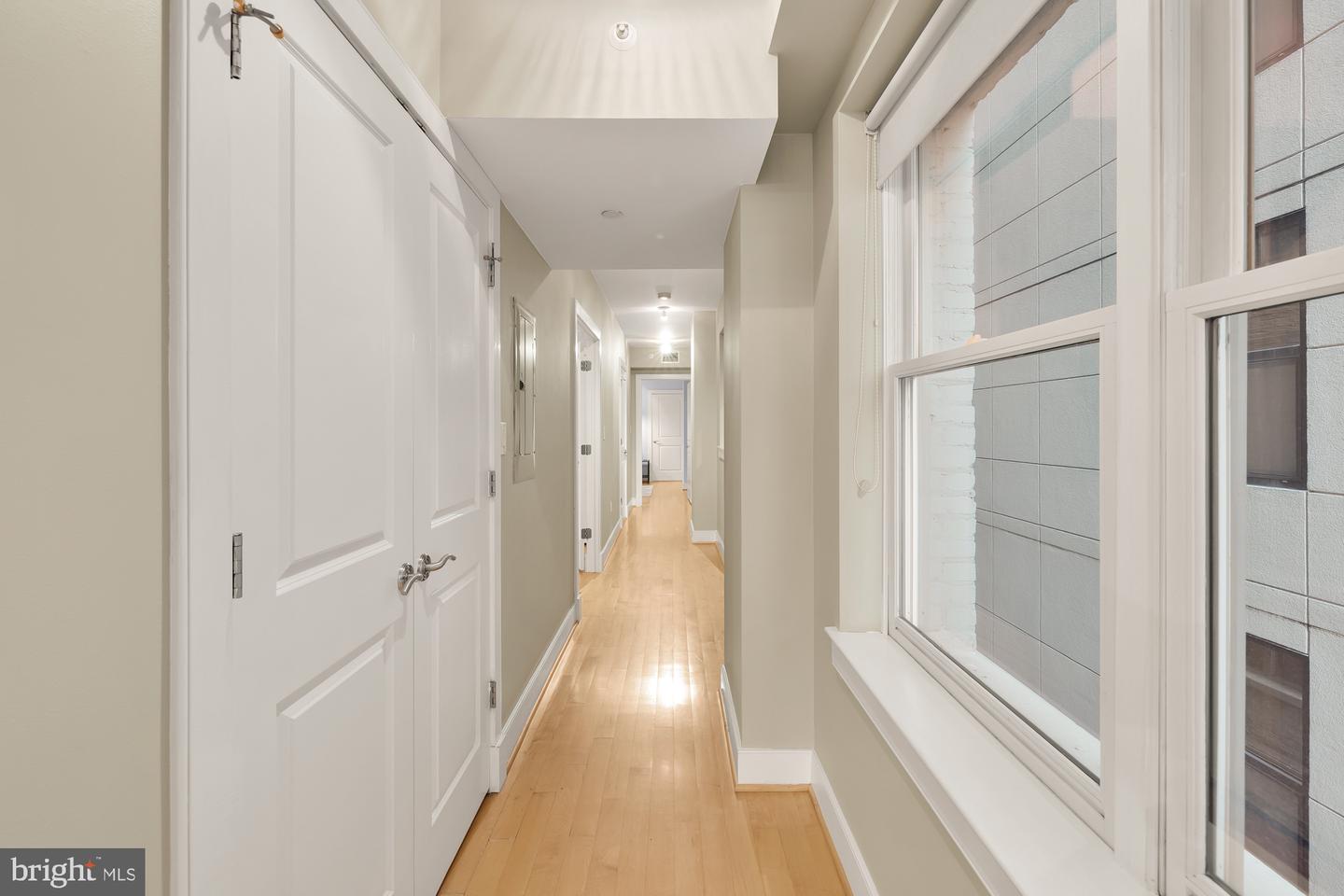 1425 RHODE ISLAND AVE NW #UNIT 22, WASHINGTON, District Of Columbia 20005, 2 Bedrooms Bedrooms, ,2 BathroomsBathrooms,Residential,For sale,1425 RHODE ISLAND AVE NW #UNIT 22,DCDC2168202 MLS # DCDC2168202