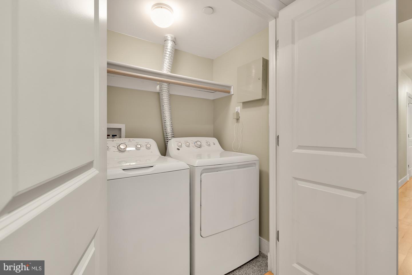 1425 RHODE ISLAND AVE NW #UNIT 22, WASHINGTON, District Of Columbia 20005, 2 Bedrooms Bedrooms, ,2 BathroomsBathrooms,Residential,For sale,1425 RHODE ISLAND AVE NW #UNIT 22,DCDC2168202 MLS # DCDC2168202