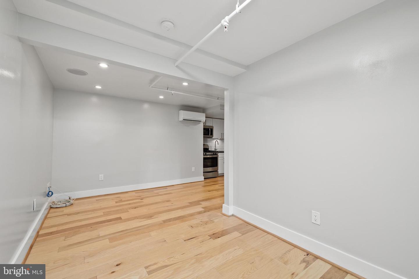 1514 NEWTON ST NW #B1, WASHINGTON, District Of Columbia 20010, 1 Room Rooms,1 BathroomBathrooms,Residential,For sale,1514 NEWTON ST NW #B1,DCDC2171370 MLS # DCDC2171370