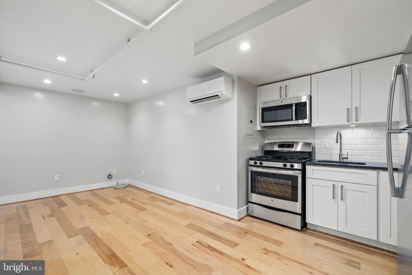 1514 NEWTON ST NW #B1, WASHINGTON, District Of Columbia 20010, 1 Room Rooms,1 BathroomBathrooms,Residential,For sale,1514 NEWTON ST NW #B1,DCDC2171370 MLS # DCDC2171370