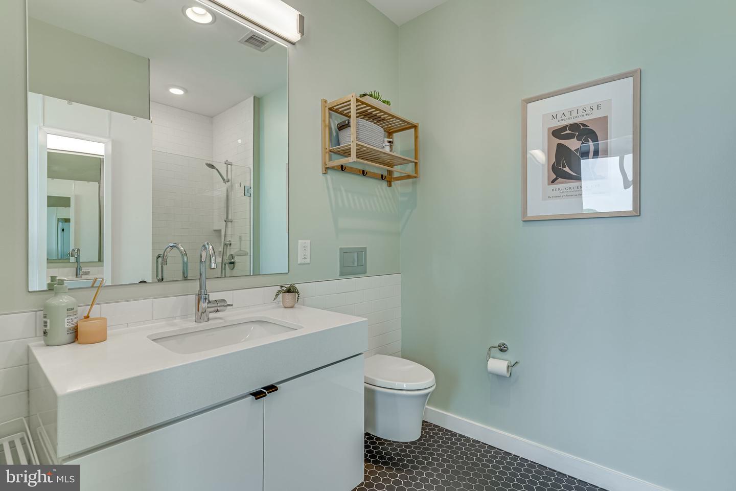 57 N ST NW #433, WASHINGTON, District Of Columbia 20001, 1 Bedroom Bedrooms, ,1 BathroomBathrooms,Residential,For sale,57 N ST NW #433,DCDC2149898 MLS # DCDC2149898