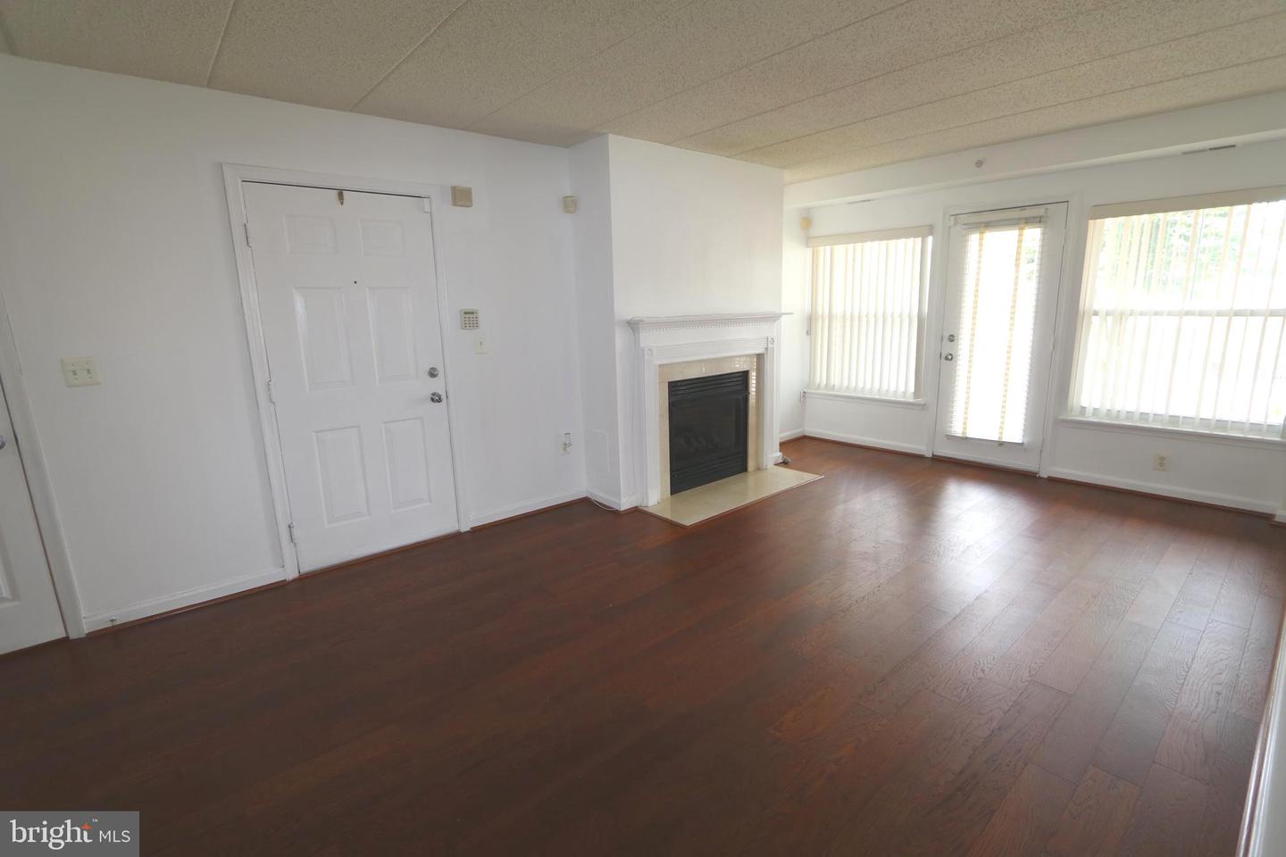 2605 DOUGLASS RD SE #102, WASHINGTON, District Of Columbia 20020, 2 Bedrooms Bedrooms, ,2 BathroomsBathrooms,Residential,For sale,2605 DOUGLASS RD SE #102,DCDC2150282 MLS # DCDC2150282