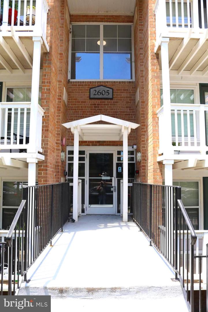 2605 DOUGLASS RD SE #102, WASHINGTON, District Of Columbia 20020, 2 Bedrooms Bedrooms, ,2 BathroomsBathrooms,Residential,For sale,2605 DOUGLASS RD SE #102,DCDC2150282 MLS # DCDC2150282