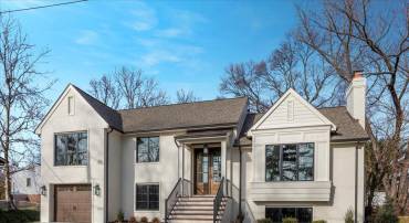 5727 5TH RD S, ARLINGTON, Virginia 22204, 4 Bedrooms Bedrooms, 4 Rooms Rooms,3 BathroomsBathrooms,Residential,For sale,5727 5TH RD S,VAAR2050790 MLS # VAAR2050790