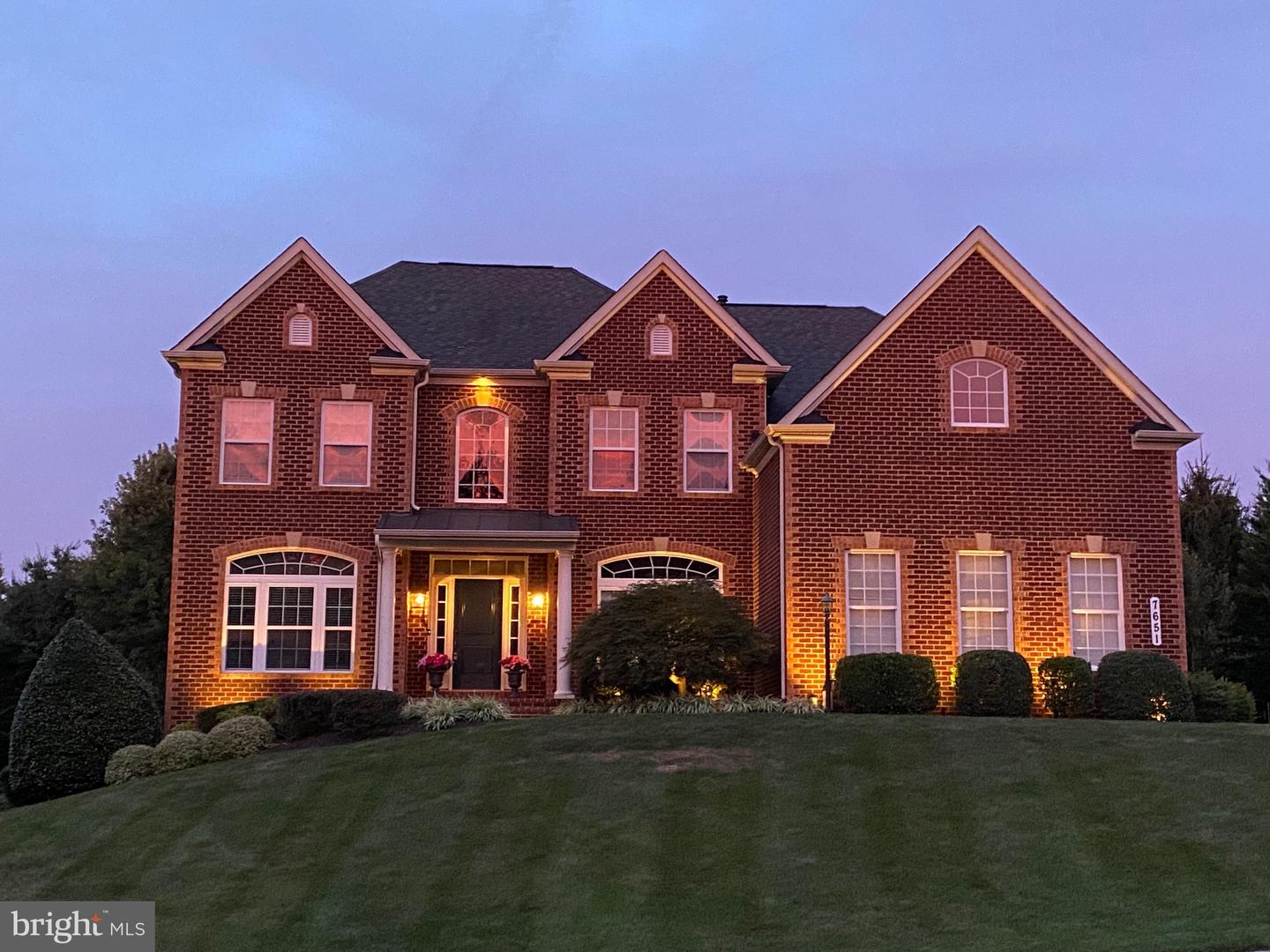 7651 MOVERN LN, WARRENTON, Virginia 20187, 5 Bedrooms Bedrooms, ,4 BathroomsBathrooms,Residential,For sale,7651 MOVERN LN,VAFQ2015016 MLS # VAFQ2015016