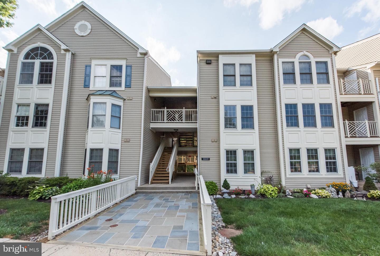 12221 FAIRFIELD HOUSE DR #106B, FAIRFAX, Virginia 22033, 2 Bedrooms Bedrooms, ,2 BathroomsBathrooms,Residential,For sale,12221 FAIRFIELD HOUSE DR #106B,VAFX2215622 MLS # VAFX2215622