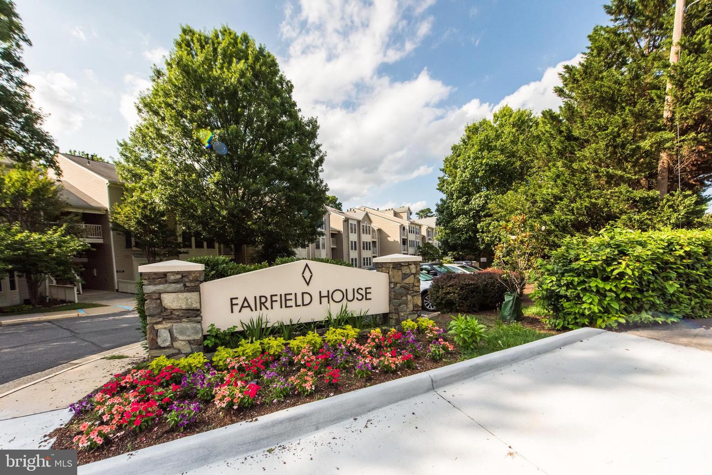 12221 FAIRFIELD HOUSE DR #106B, FAIRFAX, Virginia 22033, 2 Bedrooms Bedrooms, ,2 BathroomsBathrooms,Residential,For sale,12221 FAIRFIELD HOUSE DR #106B,VAFX2215622 MLS # VAFX2215622