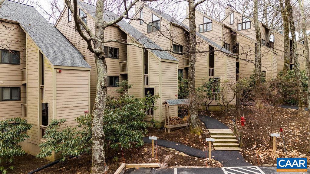 120 EAGLES CT CONDOS, WINTERGREEN RESORT, Virginia 22967, 2 Bedrooms Bedrooms, ,1 BathroomBathrooms,Residential,For sale,120 EAGLES CT CONDOS,659726 MLS # 659726