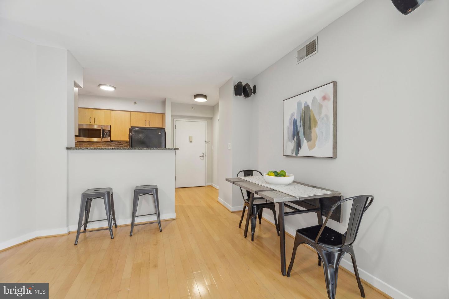 1000 NEW JERSEY AVE SE #829, WASHINGTON, District Of Columbia 20003, 1 Bedroom Bedrooms, ,1 BathroomBathrooms,Residential,For sale,1000 NEW JERSEY AVE SE #829,DCDC2173102 MLS # DCDC2173102