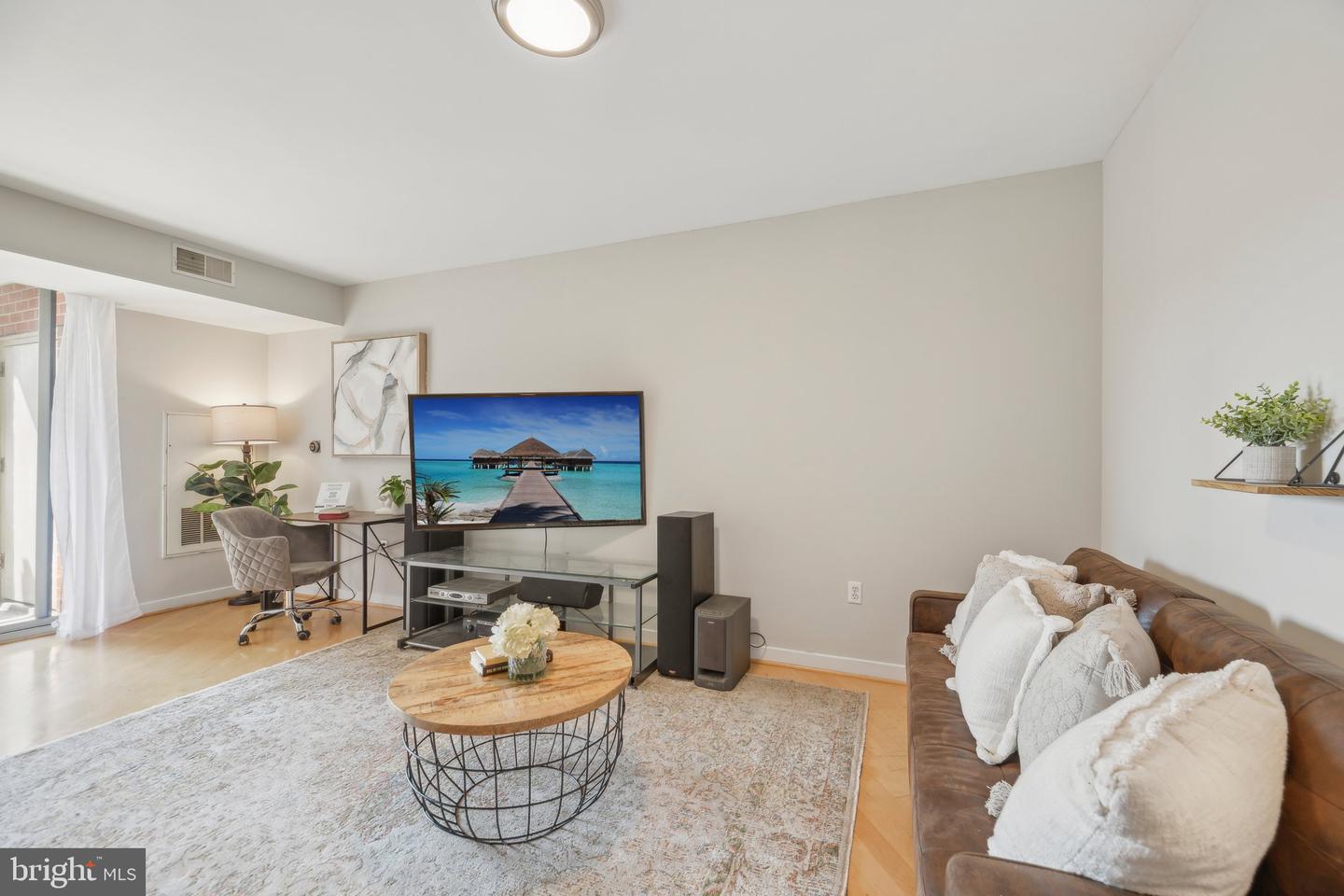 1000 NEW JERSEY AVE SE #829, WASHINGTON, District Of Columbia 20003, 1 Bedroom Bedrooms, ,1 BathroomBathrooms,Residential,For sale,1000 NEW JERSEY AVE SE #829,DCDC2173102 MLS # DCDC2173102