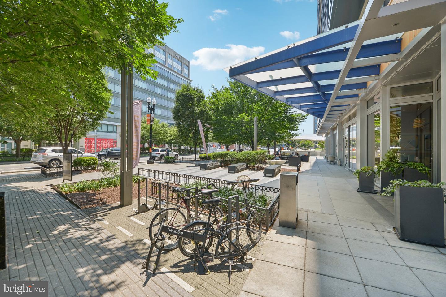 1000 NEW JERSEY AVE SE #829, WASHINGTON, District Of Columbia 20003, 1 Bedroom Bedrooms, ,1 BathroomBathrooms,Residential,For sale,1000 NEW JERSEY AVE SE #829,DCDC2173102 MLS # DCDC2173102