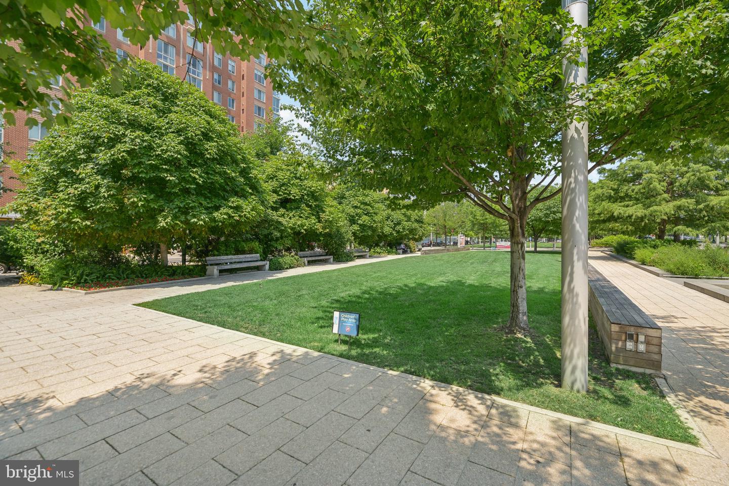 1000 NEW JERSEY AVE SE #829, WASHINGTON, District Of Columbia 20003, 1 Bedroom Bedrooms, ,1 BathroomBathrooms,Residential,For sale,1000 NEW JERSEY AVE SE #829,DCDC2173102 MLS # DCDC2173102