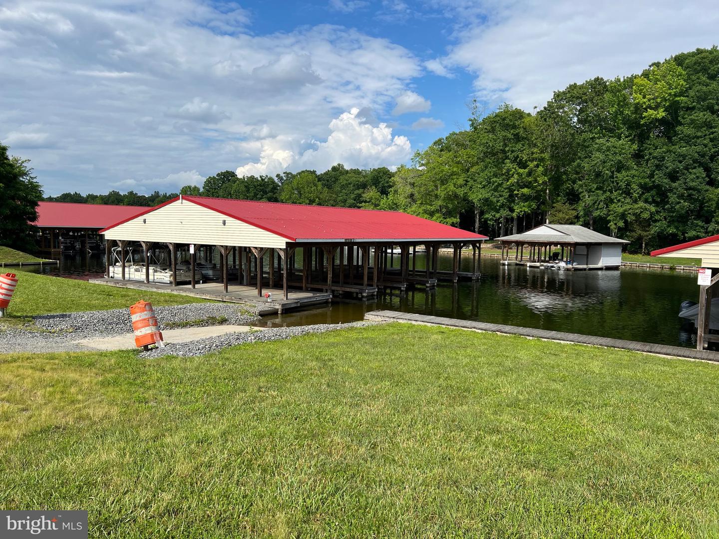 195 PROMISE LN, BUMPASS, Virginia 23024, 5 Bedrooms Bedrooms, ,5 BathroomsBathrooms,Residential,For sale,195 PROMISE LN,VALA2007108 MLS # VALA2007108