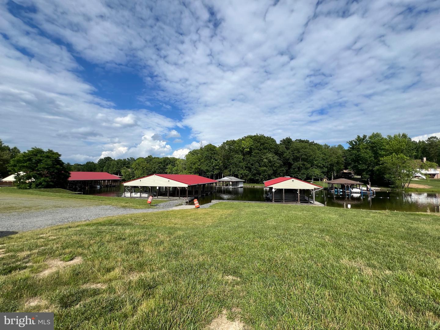 195 PROMISE LN, BUMPASS, Virginia 23024, 5 Bedrooms Bedrooms, ,5 BathroomsBathrooms,Residential,For sale,195 PROMISE LN,VALA2007108 MLS # VALA2007108