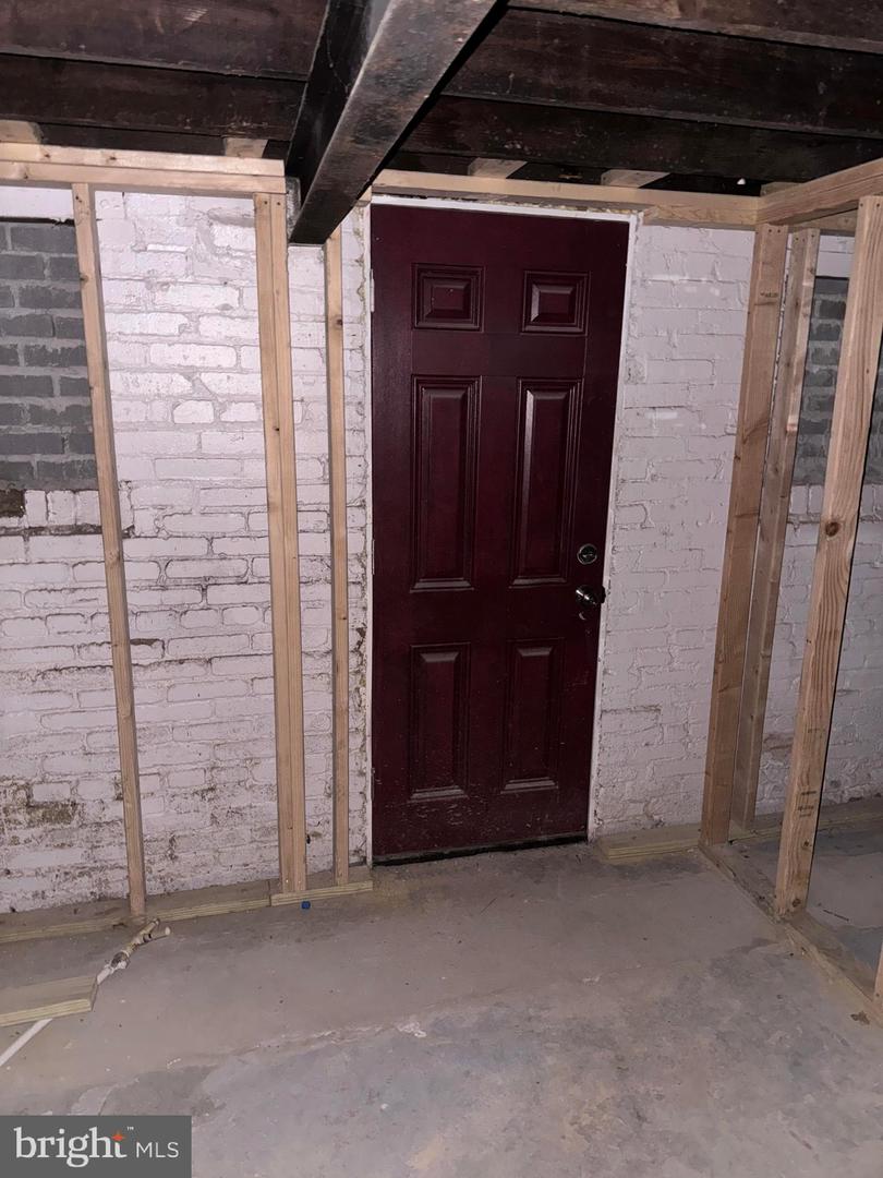 1467 RIDGE PL SE, WASHINGTON, District Of Columbia 20020, 3 Bedrooms Bedrooms, ,3 BathroomsBathrooms,Residential,For sale,1467 RIDGE PL SE,DCDC2155630 MLS # DCDC2155630
