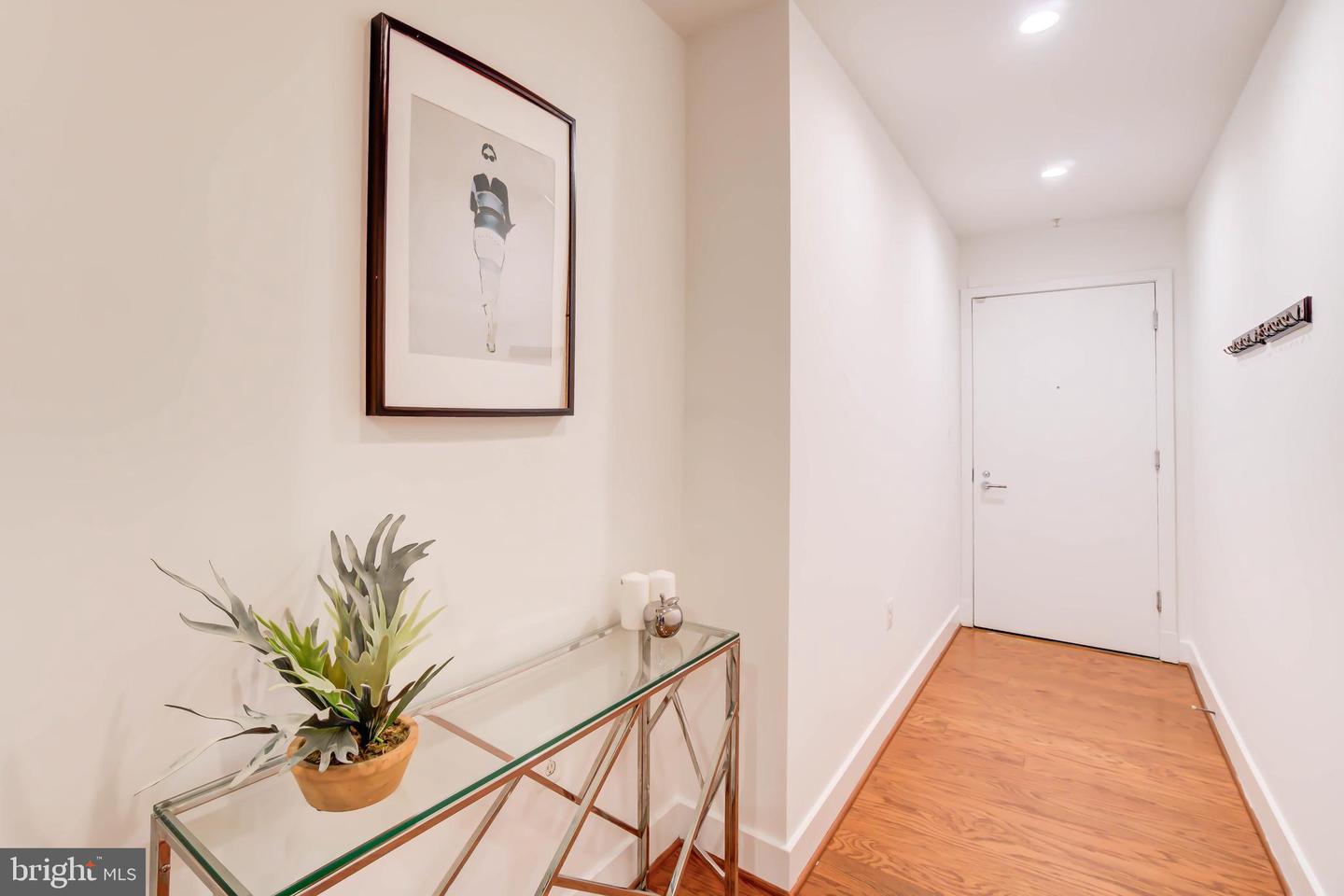 1211 13TH ST NW #T4, WASHINGTON, District Of Columbia 20005, 1 Bedroom Bedrooms, ,1 BathroomBathrooms,Residential,For sale,1211 13TH ST NW #T4,DCDC2161730 MLS # DCDC2161730