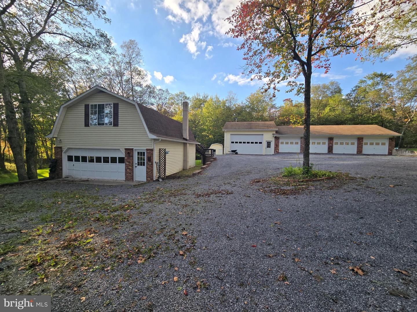 2205 BACK RD, WOODSTOCK, Virginia 22664, 5 Bedrooms Bedrooms, ,3 BathroomsBathrooms,Residential,For sale,2205 BACK RD,VASH2009750 MLS # VASH2009750