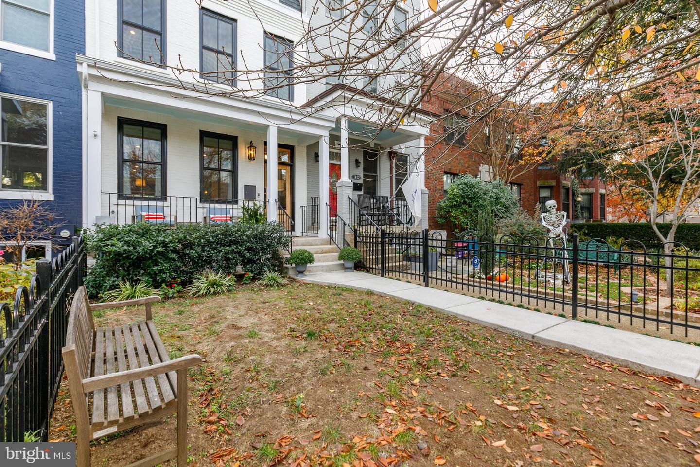 1409 EAST CAPITOL ST SE, WASHINGTON, District Of Columbia 20003, 4 Bedrooms Bedrooms, ,4 BathroomsBathrooms,Residential,For sale,1409 EAST CAPITOL ST SE,DCDC2169474 MLS # DCDC2169474