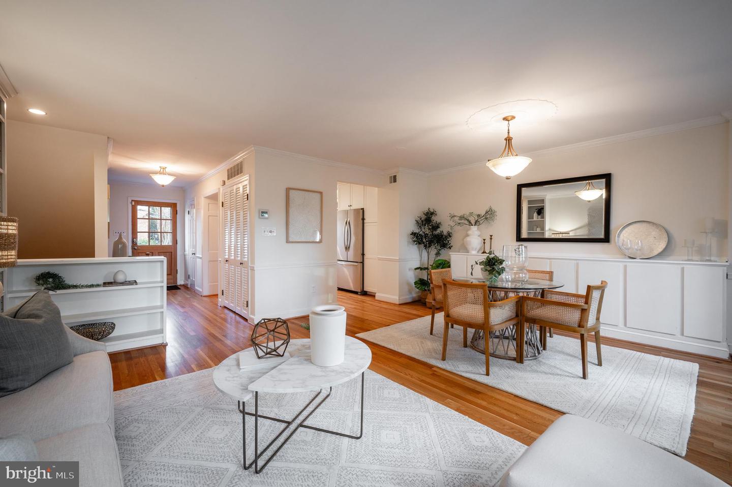 803 S FAIRFAX ST, ALEXANDRIA, Virginia 22314, 3 Bedrooms Bedrooms, ,2 BathroomsBathrooms,Residential,For sale,803 S FAIRFAX ST,VAAX2039820 MLS # VAAX2039820